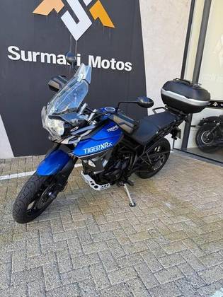 TRIUMPH TIGER 800 XRX TRIUMPH TIGER 800 XRX